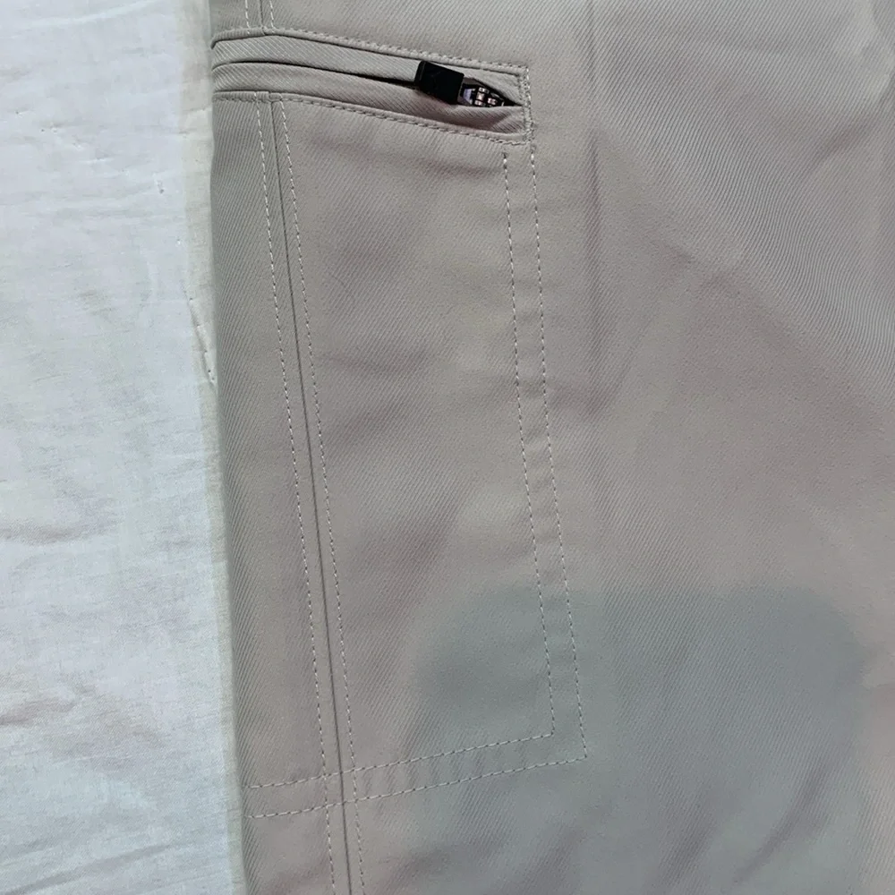 Callaway Men's Size 38 Beige Optimum Performance Flat Front Golf Shorts Tan